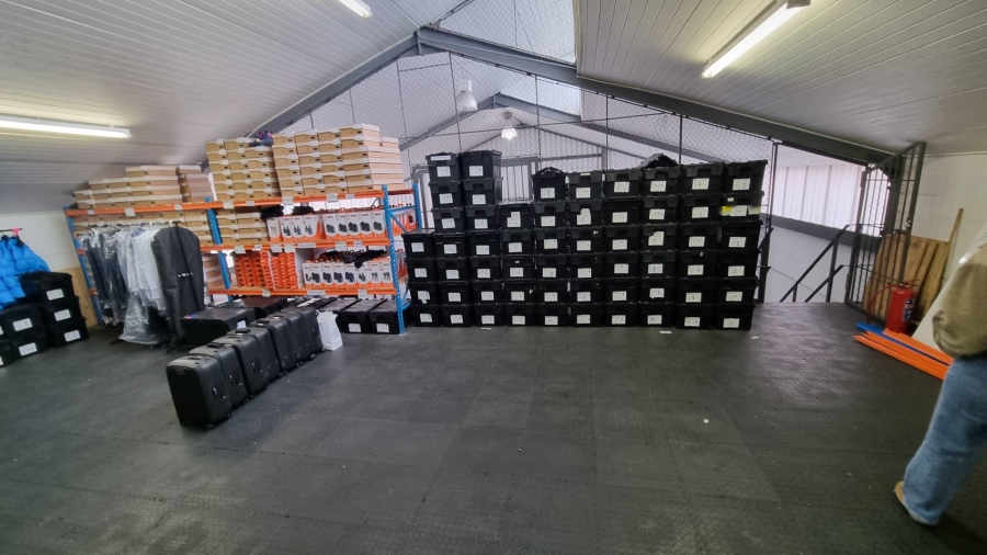 To Let commercial Property for Rent in Salt River Western Cape